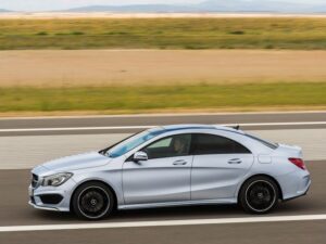 На конвейер поставлено новейшее купе Mercedes-Benz CLA