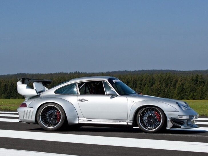 Тюнинг Porsche 911 GT2 — вид сбоку
