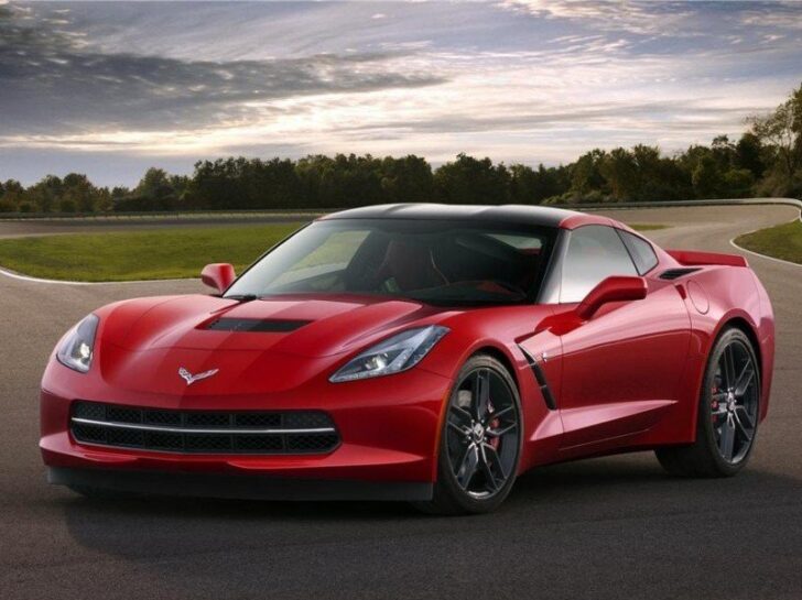 Еще не сошедший с конвейера новый Chevrolet Corvette был куплен за миллион долларов