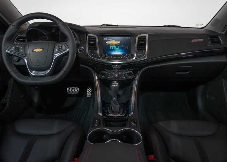 2014 Chevrolet SS — интерьер
