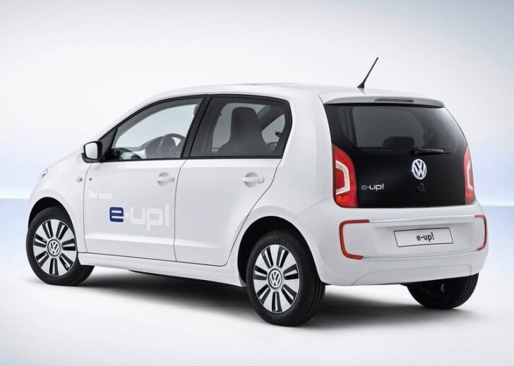 20114 Volkswagen e-up! — вид сзади