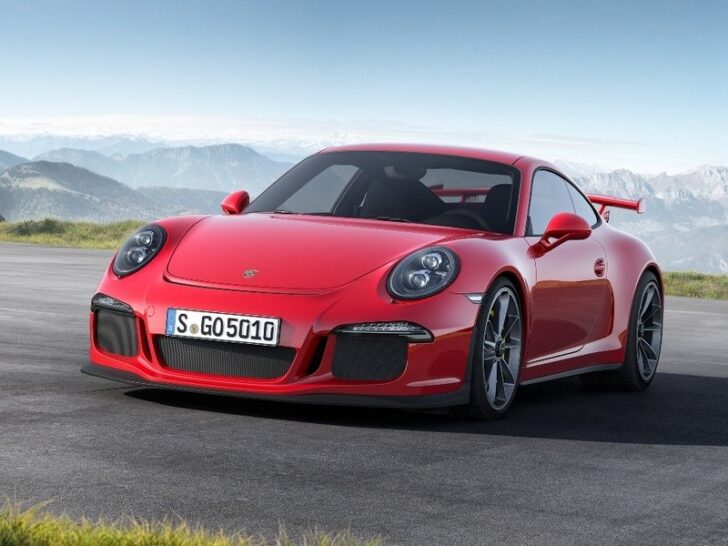 Новейшее купе Porsche 911 GT3 получило 475-сильный двигатель