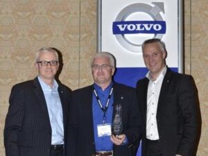 Компания Grile Auto & Truck Repair получила премию Volvo Trucks Dealer of the Year