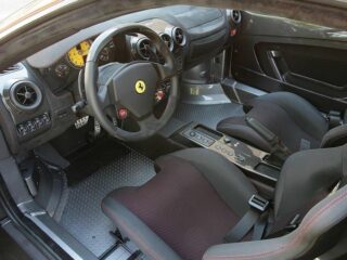 Салон Ferrari F430 Scuderia