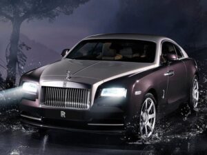 Компания Rolls-Royce активно работает над расширением модельного ряда