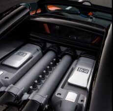 Bugatti Veyron Grand Sport Vitesse WRC — двигатель
