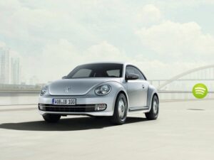 Компания Volkswagen представила «телефонную» спецверсию модели Beetle