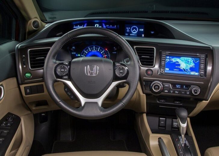 2013 Honda Civic Sedan — интерьер