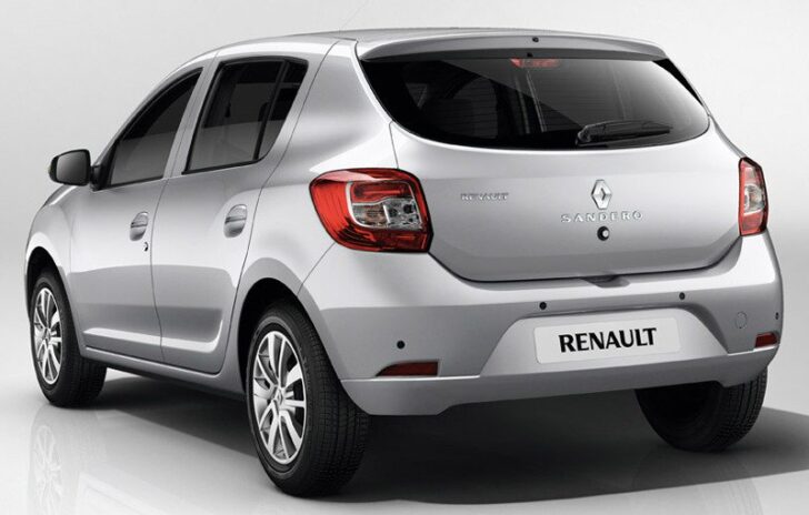 2014 Renault Sandero — вид сзади