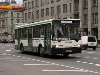 Городской автобус в Москве