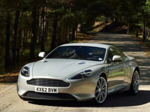 Компания Aston Martin разработала 750-сильный концептуальный гибридный суперкар