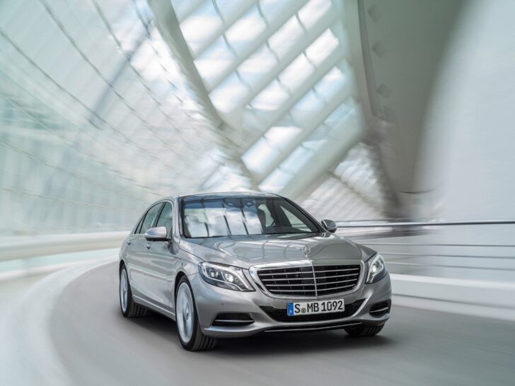 Во Франкфурте Mercedes-Benz покажет гибридную версию премиального седана S-класса