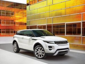 У Land Rover к 2018 году появится новая модель