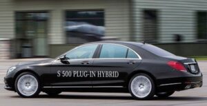 Mercedes-Benz S500 Plug-In Hybrid — вид сбоку