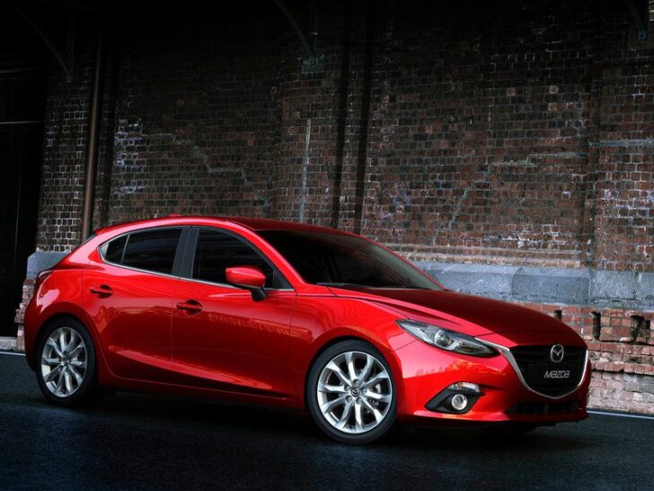 2014 Mazda3 — вид сбоку