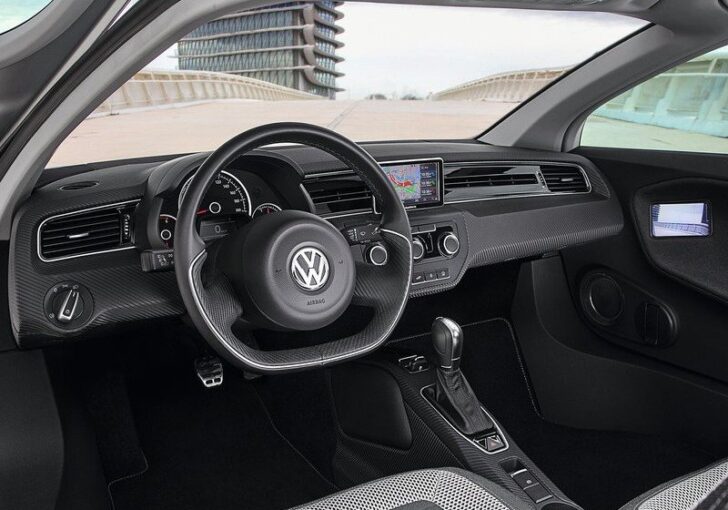 Volkswagen XL1 — интерьер