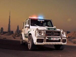 Ателье Brabus доработало для полиции Дубая внедорожник Mercedes-Benz G-Class