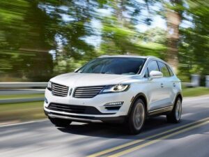 Товарная версия кроссовера Lincoln MKC представлена официально