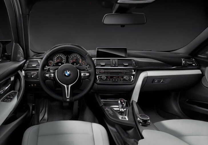 2015 BMW M3 Sedan — интерьер