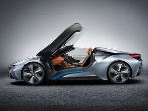 Открытый вариант купе BMW i8 будет производиться серийно