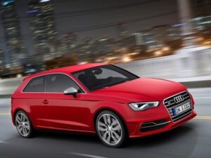 Audi назвала цены на модели семейства S3 для российского рынка