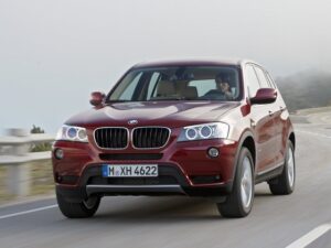 Кроссовер BMW X3 претерпел незначительный фейслифтинг