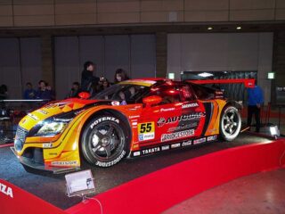 Спорткар с автошинами Bridgestone Potenza RE-11A 2.0 на Токийском салоне 2014 года