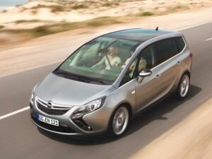 Opel Zafira Tourer – отличный минивэн для семейных путешествий