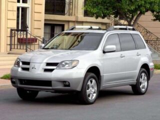 2004 Mitsubishi Outlander