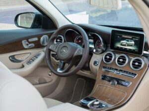 2015 Mercedes-Benz C-Class Estate — интерьер