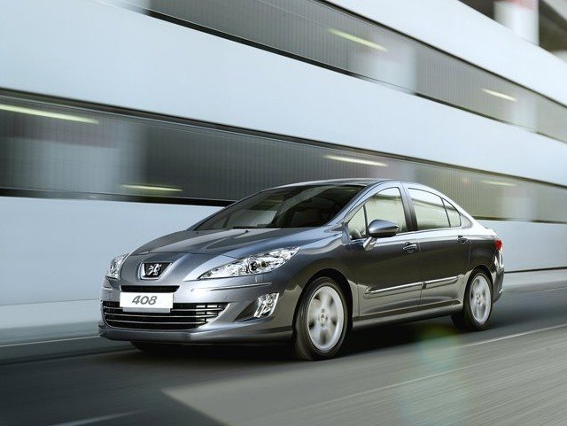 Тест-драйв Peugeot 408 HDi. Дизель — в массы!