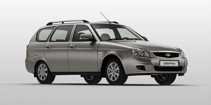 «АвтоВАЗ» убрал с официального сайта хэтчбек и универсал Lada Priora