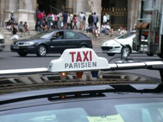 Парижское такси
