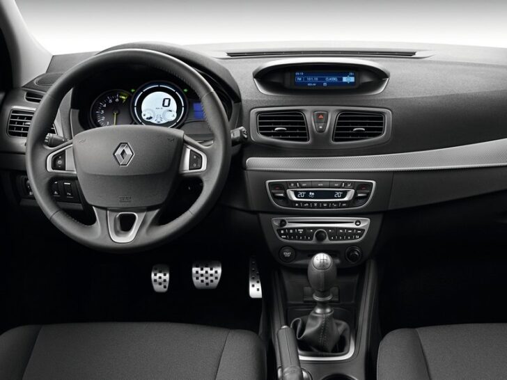 2014 Renault Megane — интерьер