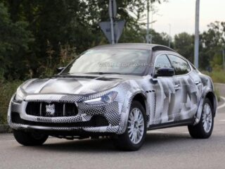Тестовый мул Maserati Levante