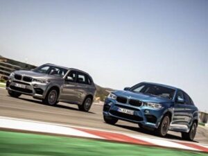 BMW рассекретила обновленные спорт-кроссоверы X5 M и X6 M