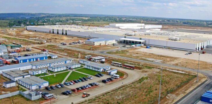Концерн Stellantis приостанавливает производство автомобилей на заводе в Калуге