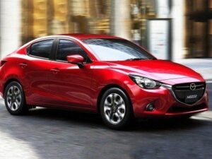 Mazda2 в кузове седан представлена официально