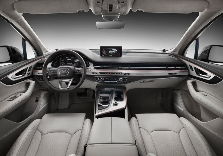 2016 Audi Q7 — салон