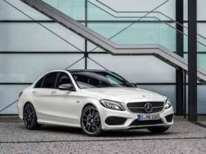 Mercedes-Benz выпустит еще 10 «заряженных» моделей AMG до конца года