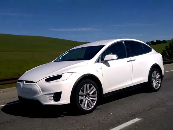 Кроссовер Tesla Model X почти готов к началу продаж
