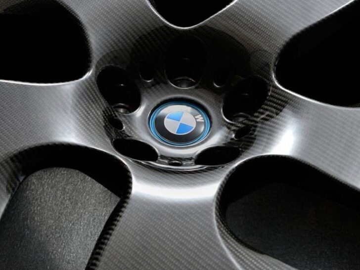 BMW разрабатывает углеродные диски для автомобилей