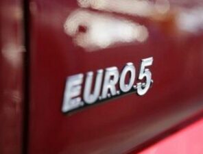 В России новые автомобили могут подорожать из-за перехода на «Евро-5»