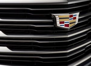 Cadillac выпустит новый кроссовер XT4 в 2018 году