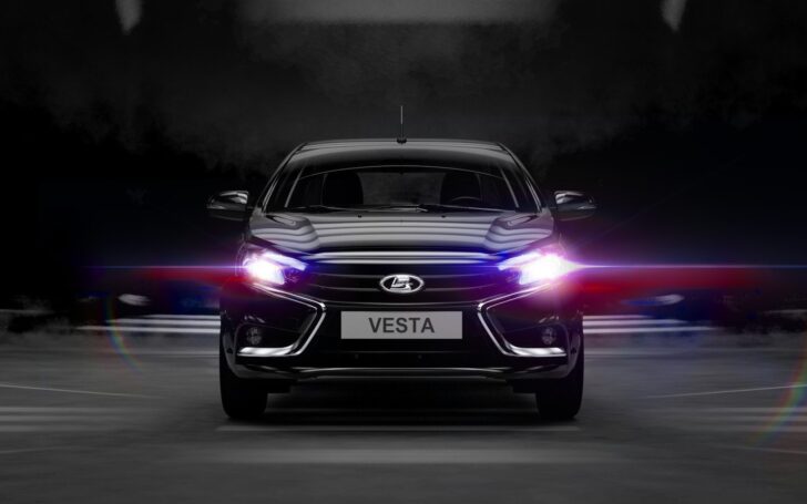 АвтоВАЗ назвал цены и комплектации Lada Vesta