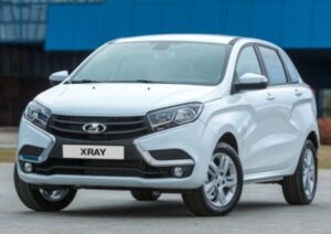 «Автоваз» готовится к старту продаж Lada Xray в Беларуси