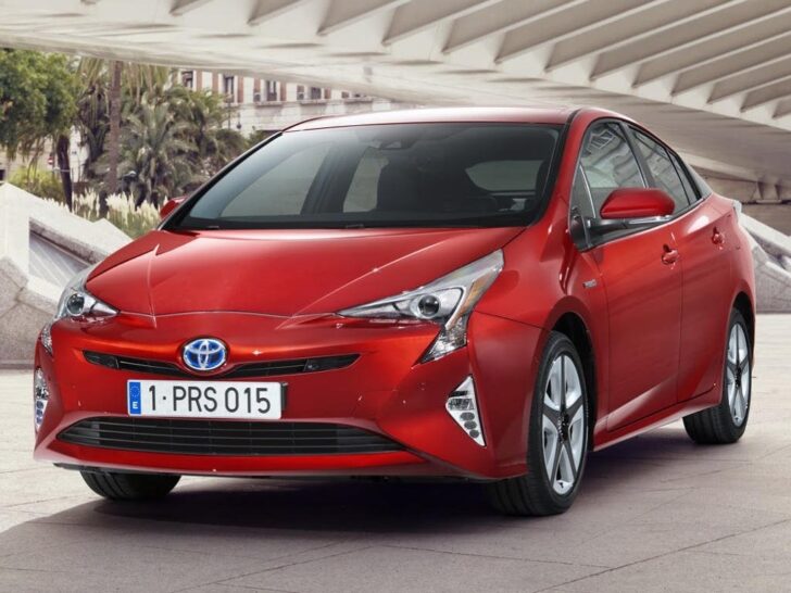 Toyota вернет Prius на российский рынок‍