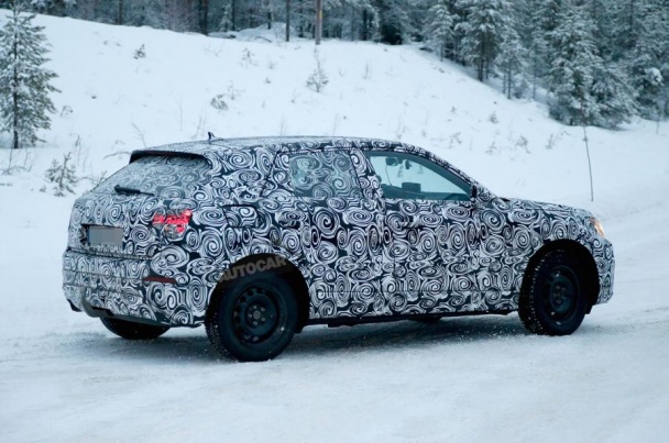 Новый кроссовер Audi Q2 замечен на зимних тестах