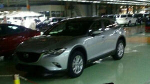Фотошпионы поймали новый кроссовер Mazda CX-4 без камуфляжа