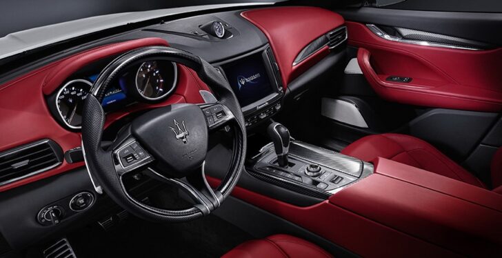 Maserati официально представила первый кроссовер Levante